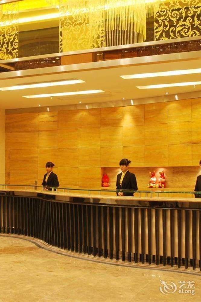 Vienna Hotel Qingyuan Lianjiang Road Exterior foto